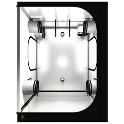 Dark Room DR150 R4.00 Secret Jardin