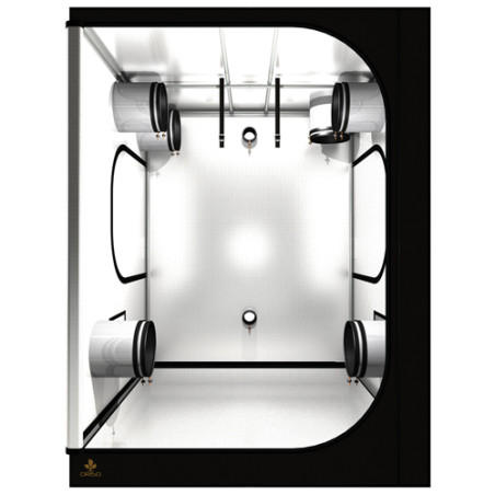 Dark Room DR150 R4.00 Secret Jardin