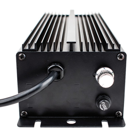 Balastro Electrónico Regulable Solux 600W
